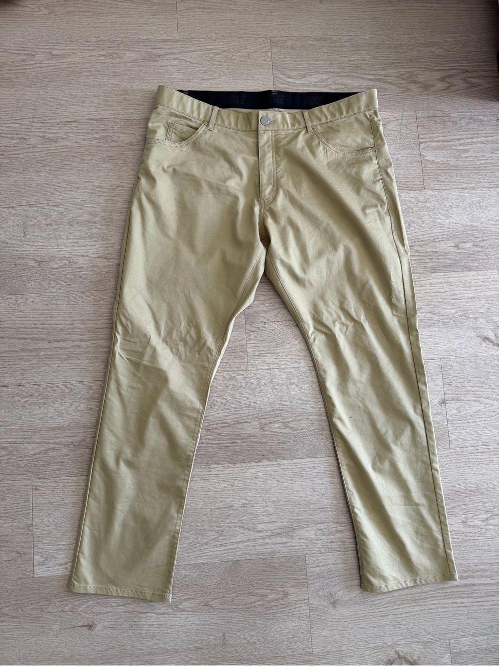 Nike Men’s Khaki Slim Fit Pants